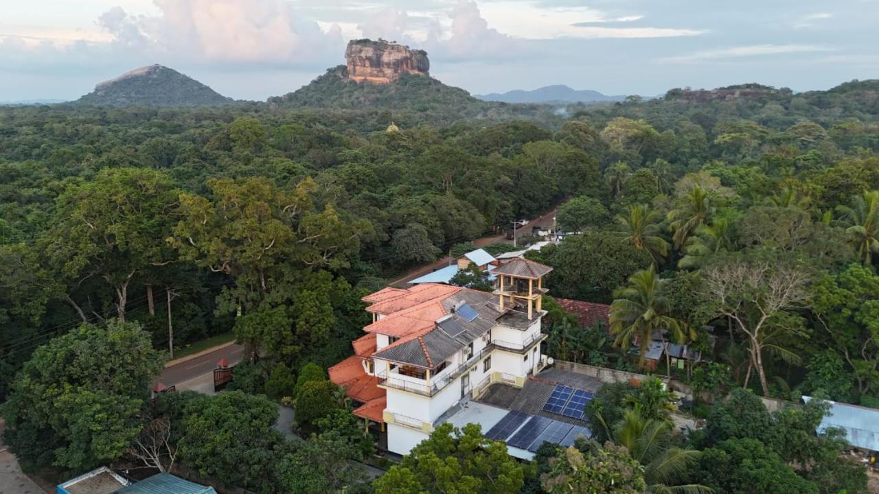 Sigiriya Summer Resort Exterior foto